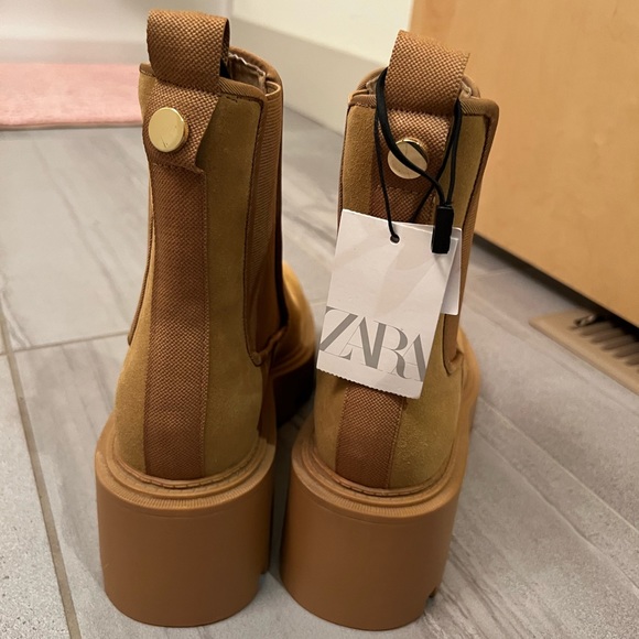 Zara Split Leather Lug Sole boots - Picture 5 of 7